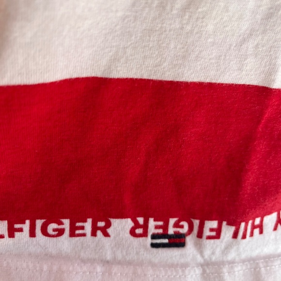 Tommy Hilfiger Tee Shirt - Picture 4 of 5